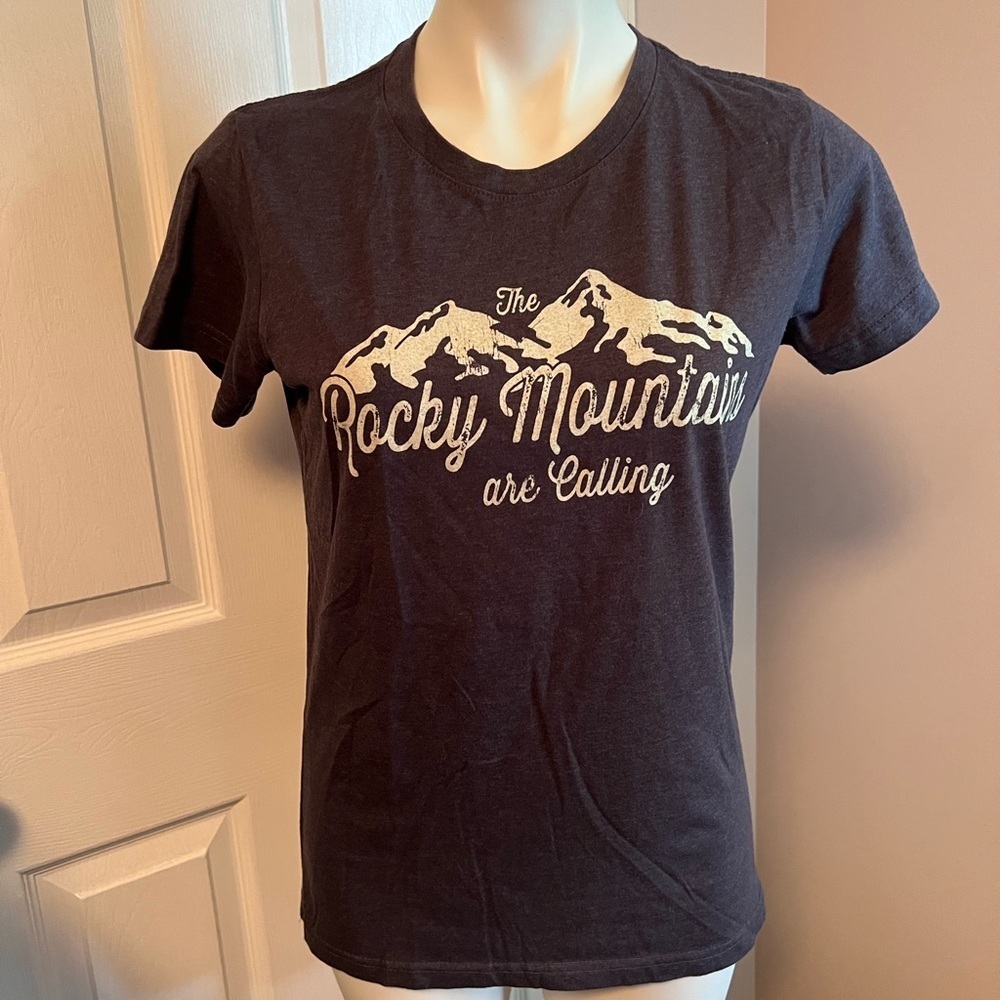 Live and tell The Rocky Mountains are Calling tshirt